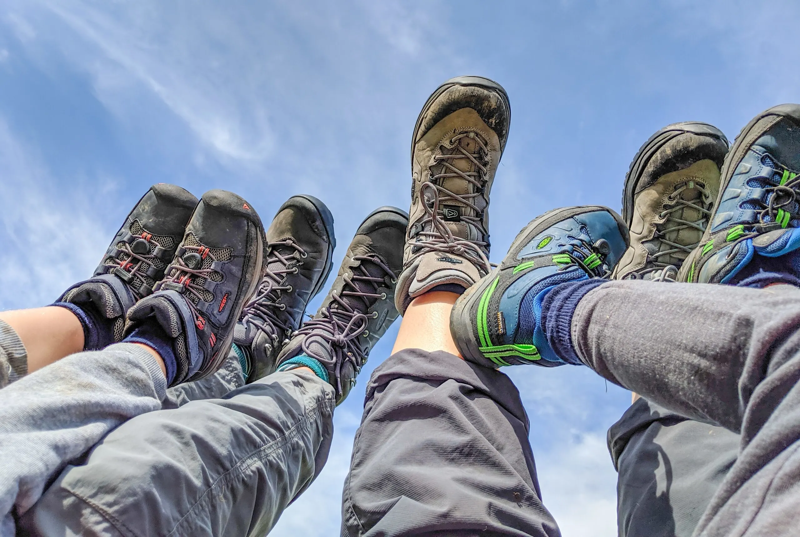6 Cara Memilih Merek Sepatu Mendaki Gunung dengan Bijak